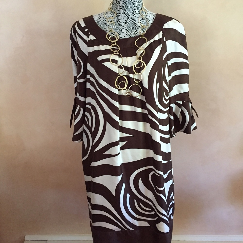 STUNNER BROWN AND IVORY DRESS